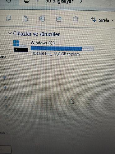 hp 250 g7: Tertemiz laptop yaddasi ve rami zeifdir. is komputeridir. yaddas — 5