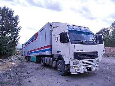 волва тадем: Тягач, Volvo, 2001 г., Холодильник, рефрижератор — 1