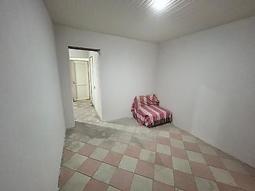 Həyət evləri və villaların satışı: Xırdalanda 2 mərtəbəli həyət evi - Plan: Aşağıda geniş giriş/qaraj — 14