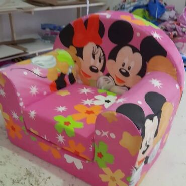 Foteljice: LAZY BAG pogadan i za decu koja su sklona alergijama. Materijal — 30