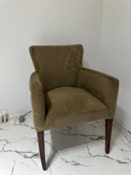 işlemiş darvazalar: Hər birindən 2 ədədir ədədi 60 azn dir toplam 3 rəng 6 əddədir