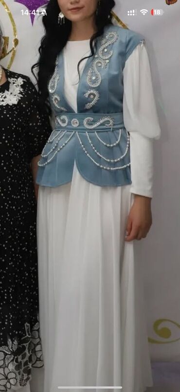 длинные закрытые вечерние платья: Платье я брала за 5000 турецкое,могу отдать за 2500.Жилетку брала за