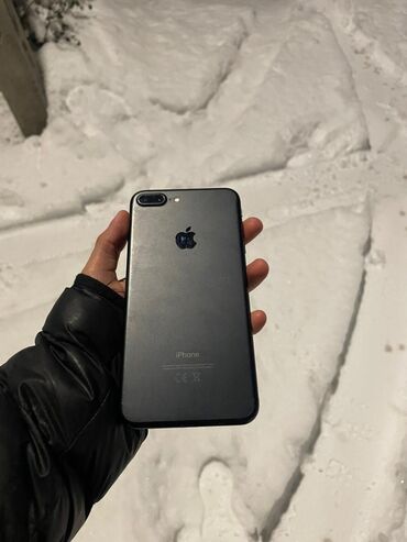 Apple iPhone: IPhone 7 Plus, Б/у, 32 ГБ, 69 %