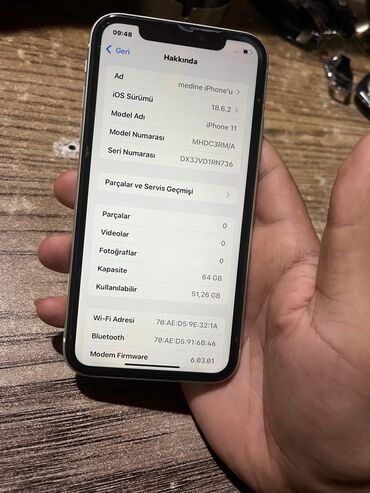 Apple iPhone: IPhone 11, 64 GB, Gümüşü, Face ID — 8