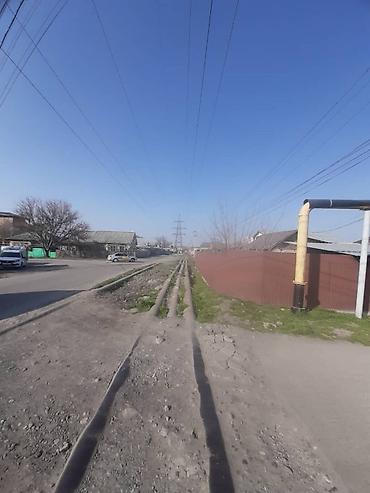 Продажа коттеджей и домов: Представляем дом с дворовой территорией, предлагающий комфортное — 13