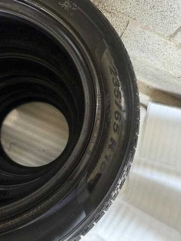 255 75 15: Шины 265 / 65 / R 18, Зима, Б/у, Комплект, Внедорожные (АТ/МТ), Pirelli — 7