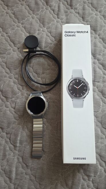 Smart saatlar: İşlənmiş, Smart saat, Samsung, Sensor ekran, rəng - Gümüşü -da lalafo.az — 1 Smart saatlar: İşlənmiş, Smart saat, Samsung, Sensor ekran, rəng - Gümüşü — 1