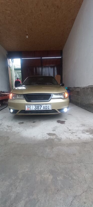 мерс вито цена: Daewoo Nexia: 2009 г., 1.5 л, Механика, Бензин, Седан