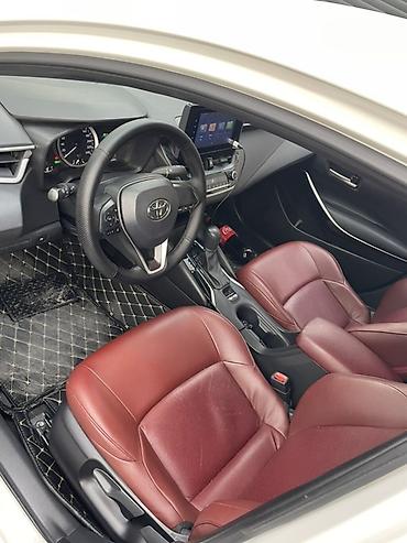 Toyota: Toyota Corolla: 2023 г., 1.8 л, Вариатор, Гибрид, Седан — 5