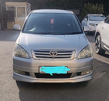 Toyota: Toyota Ipsum: 2002 г., 2.4 л, Автомат, Газ, Вэн/Минивэн — 1
