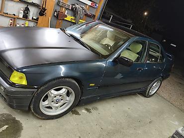 BMW: BMW 3 series: 1991 г., 2.5 л, Кол менен иштөөчү, Бензин, Седан — 4