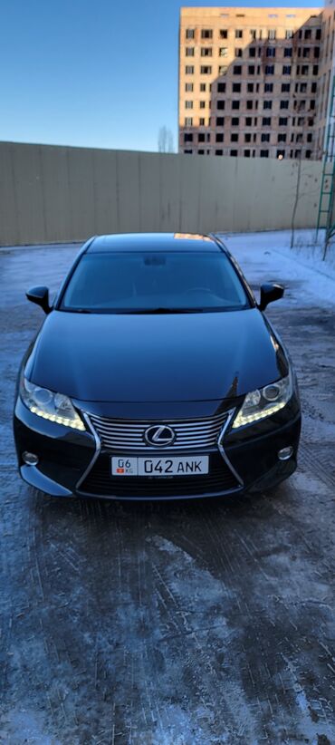 Lexus ES: 2013 г., 2.5 л, Типтроник, Гибрид, Седан