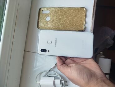 samsung galaxy 10.1: Samsung Galaxy A30, 32 GB, rəng - Ağ, Barmaq izi, İki sim kartlı, Sensor