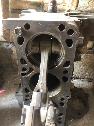 Sbor motorlar və silindr başlıqları: Opel Opel Vect, 1.8 l, Benzin, 1993 il, İşlənmiş — 20