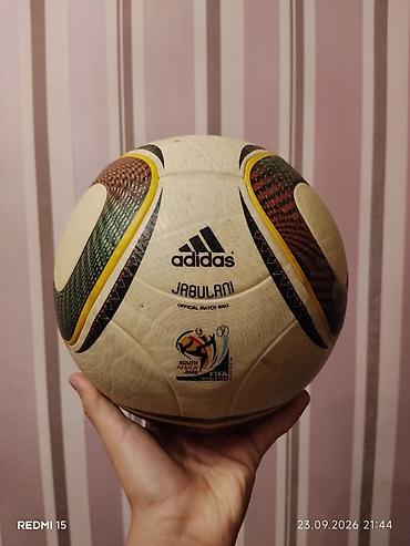 Спорт и отдых: Təmiz Orginal Adidas Jabulani futbol topudur. 2010 cu ildə Fifa — 2