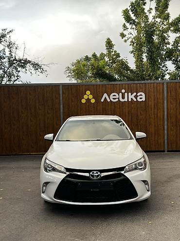 арзан машина срочна: Toyota Camry: 2017 г. — 1
