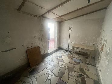 Продажа коттеджей и домов: Продается дом, 5 соток в Пишпеке Внутри участка 3 здания жилых и 2 at lalafo.kg — 17 Продажа коттеджей и домов: Продается дом, 5 соток в Пишпеке Внутри участка 3 здания жилых и 2 — 17