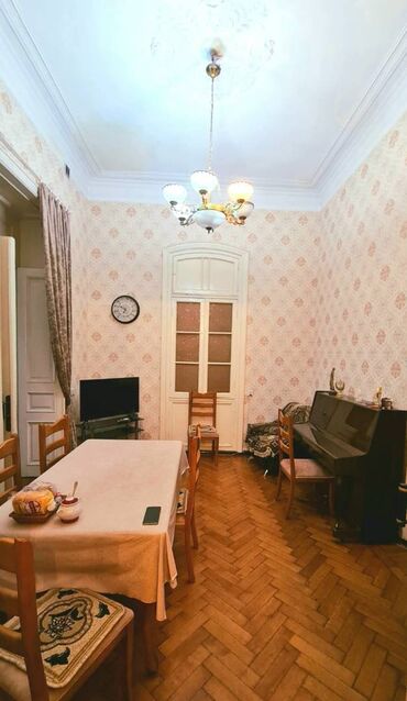 Köhnə tikili: Bakı, 3 otaqlı, Köhnə tikili, m. İçərişəhər, 80 kv. m — 10