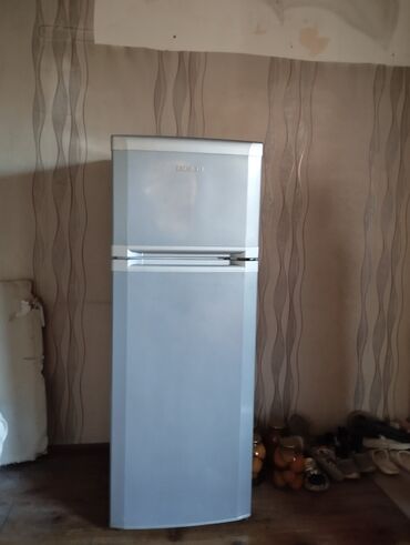 холодилник бву: Холодильник Beko, Двухкамерный, De frost (капельный)