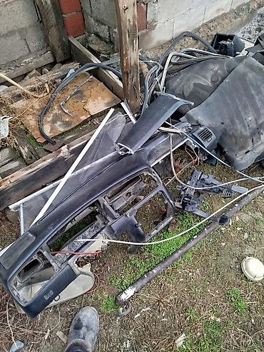 Крылья и комплектующие: Крыло Переднее левое Volkswagen, Оригинал — 13