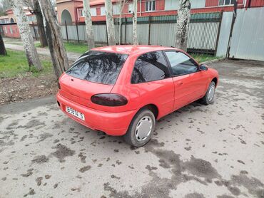 Mitsubishi: Mitsubishi Colt: 1992 г., 1.3 л, Механика, Бензин, Хэтчбэк