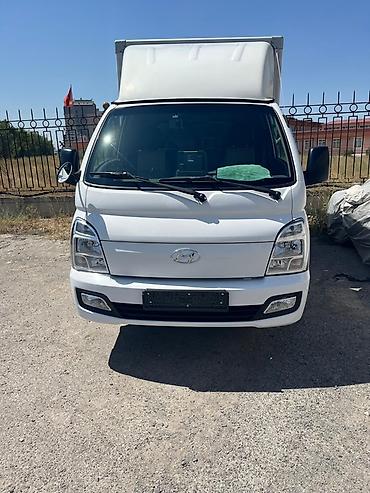 porter: Hyundai Porter (грузовой фургон) свежепригнанный Основные — 1