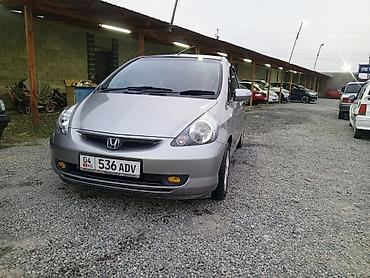 Honda Fit: 2003 г., 1.3 л, Автомат, Бензин, Хетчбек — 6