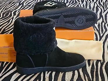 Ugg obuća: LOUIS VUITTON CIZME, ORIGINAL, TOP MODEL, VEL. 41 | Dostupne odmah! — 5