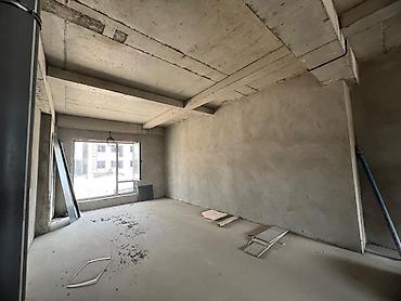 Продажа магазинов: Продажа магазинов В жилом доме, 61 м², ПСО (под самоотделку), Отдельный вход, 1 этаж — 7