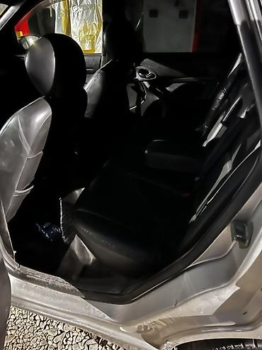 Транспорт: Ford Focus: 2002 г., 1.6 л, Механика, Бензин, Универсал — 6
