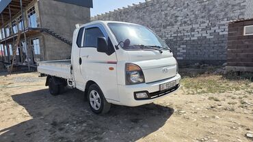 Легкий грузовой транспорт: Легкий грузовик, Hyundai, Стандарт, 1,5 т, Б/у