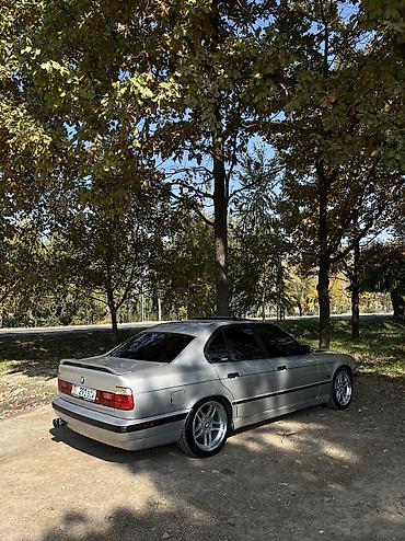 обшивки на бмв е34: BMW 525: 1991 г., 2.5 л, Механика, Бензин, Седан — 5