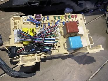 Капоты и комплектующие: Петли капота Toyota, Б/у, Оригинал — 24