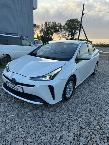 Toyota: Toyota Prius: 2020 г., 1.8 л, Автомат, Гибрид, Хэтчбэк