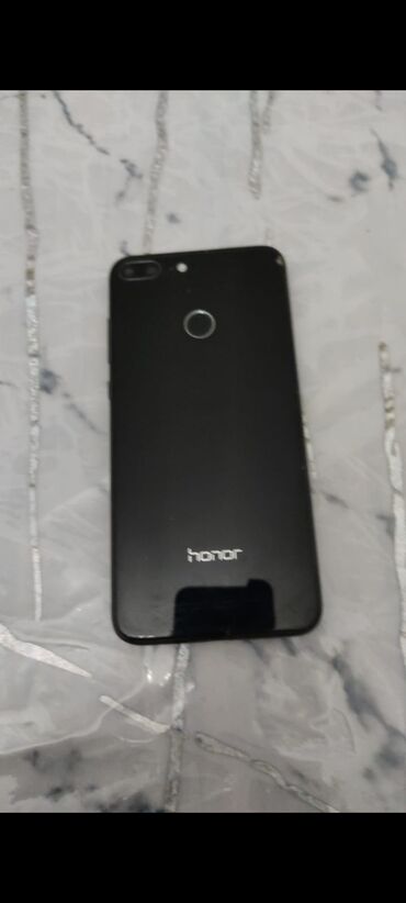 sony telefonları: Honor 4A, 32 GB, rəng - Qara, Face ID, Barmaq izi