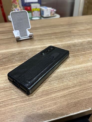 samsung z fold 1: Samsung Galaxy Z Fold 3, rəng - Qara, Barmaq izi — 2