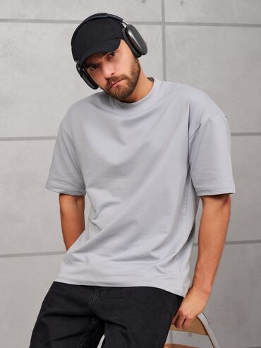 стильная одежда больших размеров для женщин: Мужская футболка оверсайз, от 10шт скидка Идеальный пошив - Цвет