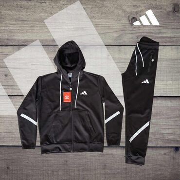 Trenerke: Muške trenerke M,L,XL,XXL,3XL veličine za samo 5000 din — 7