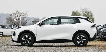 geely m9: Changan Qiyuan Q05: 2026 г. — 2