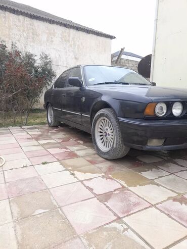bmw 5 серия 525 4mt: BMW 525: 2.5 l | 1992 il Sedan