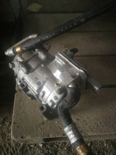 Другие автозапчасти: Компрессор кондиционера Toyota Aqua NHP10 1NZFXE 2012 (б/у)