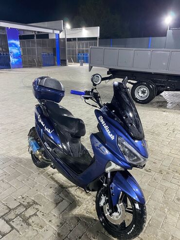 li 7 цена бишкек: Скутер 175 куб. см, Бензин, Колдонулган