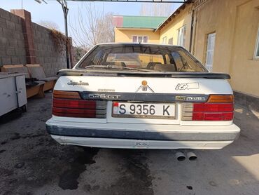 Mazda: Mazda 626: 1986 г., 2 л, Механика, Бензин, Хэтчбэк