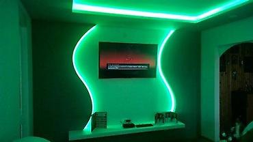 maxi staklene case: RGB LED TRAKA 5M SA KONTROLEROM I NAPAJANJEM 300 LED | *AKO IMATE — 8