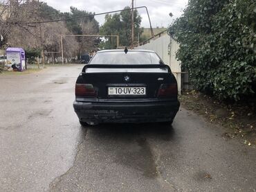 BMW: BMW 3 series: 1.8 l | 1994 il Sedan — 7