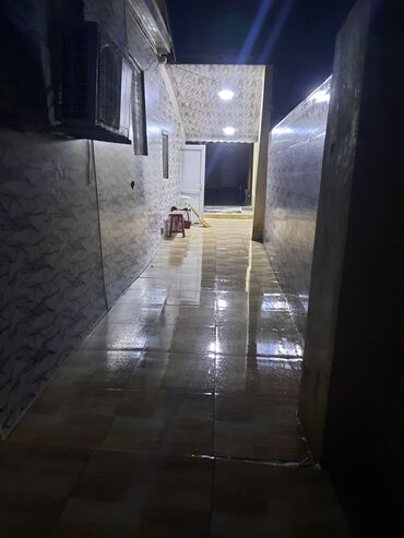 Uzunmüddətli kirayə evlər: Həyət evi – geniş, tamamilə daş döşənmiş həyət və işıqlı, uzun — 10