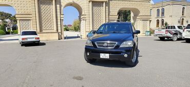 Kia Sorento: 2.5 l | 2005 il Ofrouder/SUV