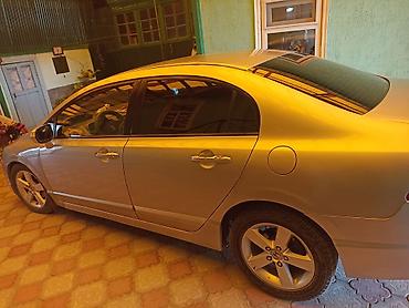 Honda: Honda Civic: 2006 г., Седан — 2