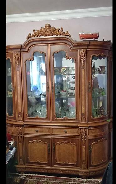 купить буфет в баку: Yeni klassik vitrin / servant satılır Səliqəli və baxımlı — 1