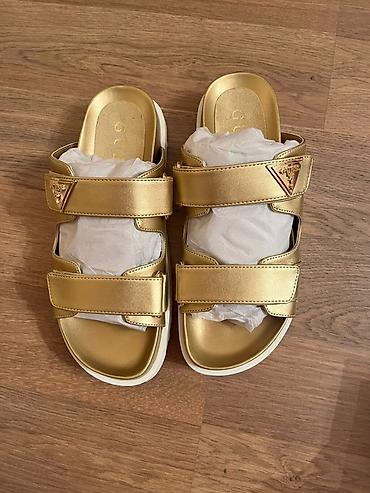 saat guess: Guess, Ölçü: 38.5, rəng - Qızılı, Yeni — 1